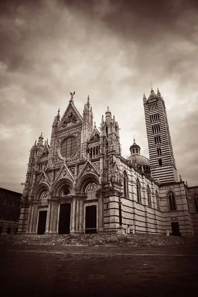 Catedral de Siena vista —  Fotos de Stock