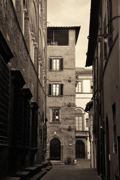 Lucca sokak görünümü — Stok fotoğraf