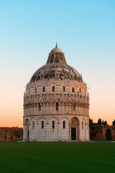 Piazza dei miracoli Pisa — Stok fotoğraf