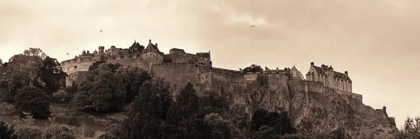 Edinburgh castle panorama — Stockfoto