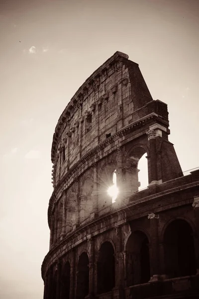 Antieke Colosseum in Rome — Stockfoto