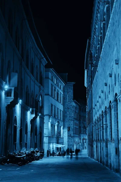 Sienne vue de nuit rue — Photo