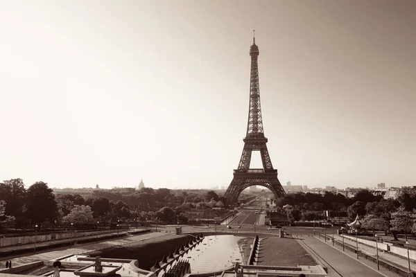 Torre Eiffel em Paris — Fotografia de Stock