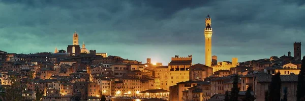 Cidade medieval Panorama de Siena — Fotografia de Stock