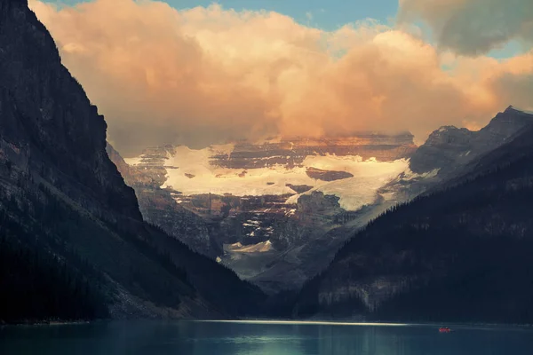 Banff Park Lake Louise — Stok fotoğraf