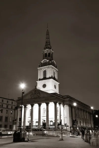 Londra 'daki Trafalgar Meydanı — Stok fotoğraf