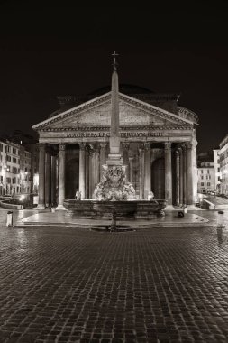 Gece Roma 'da pantheon
