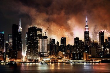 Havai fişek gösterisi ve New York City