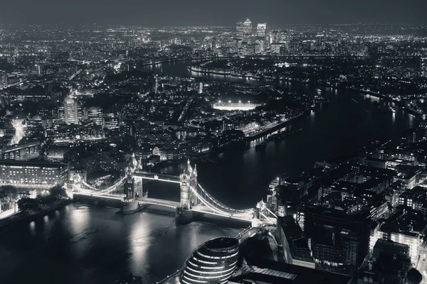 Antenowe panorama Londynu w nocy — Zdjęcie stockowe