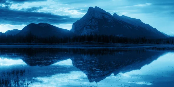 Εθνικό Πάρκο Banff, Καναδάς — Φωτογραφία Αρχείου