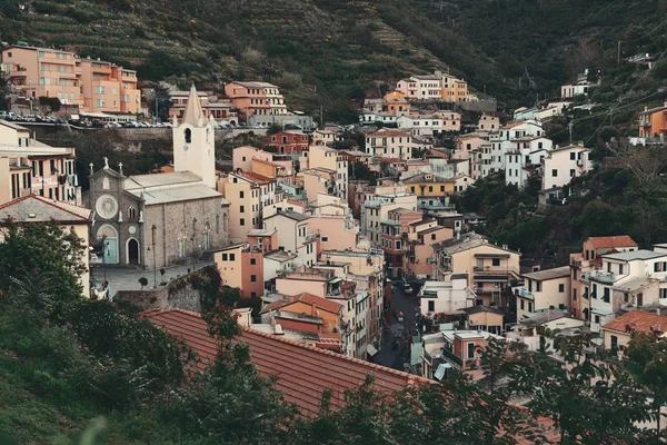 Riomaggiore visto desde la montaña —  Fotos de Stock