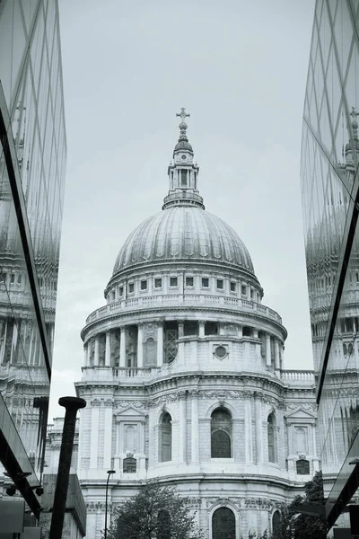 St. Pauls Cathedral — Stock fotografie