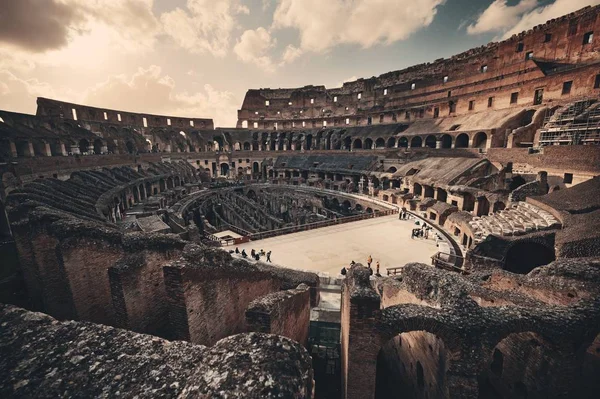 Dentro do Coliseu vista ao pôr do sol — Fotografia de Stock