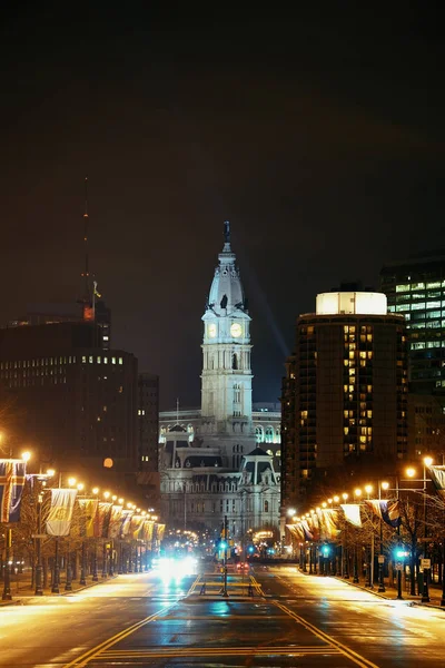 夜フィラデルフィア市庁舎 — ストック写真