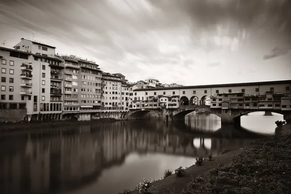 Florence Ponte Vecchio bw — ストック写真