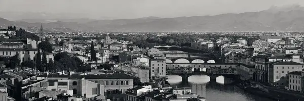 Vue panoramique sur Florence — Photo