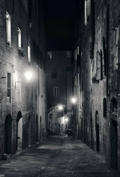 Siena street night view — Stock Photo, Image