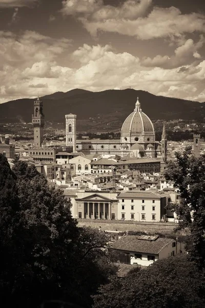 Domkyrkan santa maria del fiore i Florens — Stockfoto