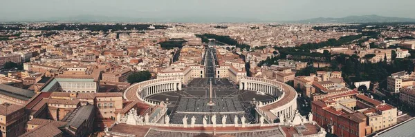 ローマ市内のパノラマ ビュー — ストック写真