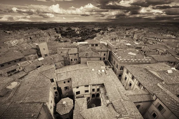 Weergave van Siena op het dak — Stockfoto
