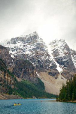 Dağ kar ile buzultaş göl turu