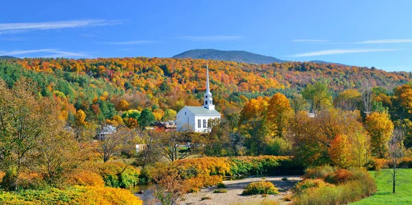 Stowe panorama jesienią — Zdjęcie stockowe