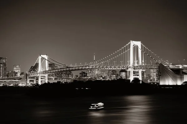 Baia di Tokyo con ponte arcobaleno — Foto Stock