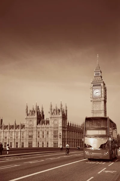 Buss i London city — Stockfoto