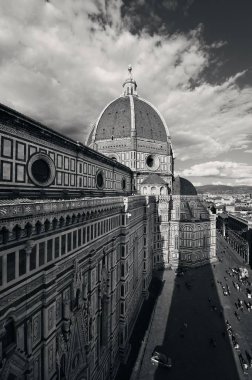 Duomo Santa Maria Del Fiore çan kulesi görünümü