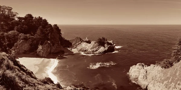 Paisaje marino en Big Sur en California . —  Fotos de Stock