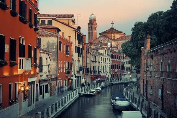 Βενετία θέα στο κανάλι — Φωτογραφία Αρχείου