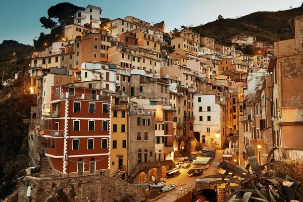 Riomaggiore waterfront night — Stock Photo, Image