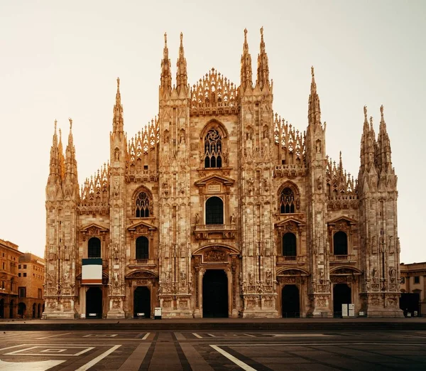 Milánská katedrála náměstí — Stock fotografie