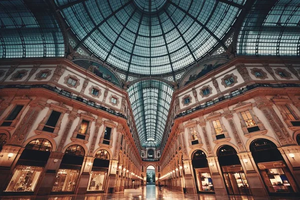 Galleria Vittorio Emanuele II interno — Foto Stock