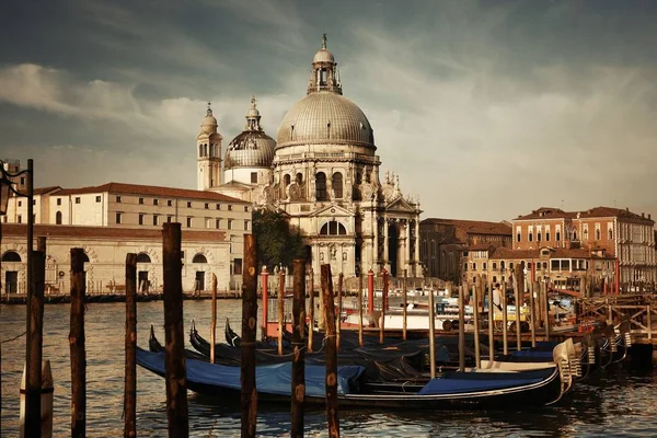 Venice Grand Canal sunrise and boat — Stock Photo, Image