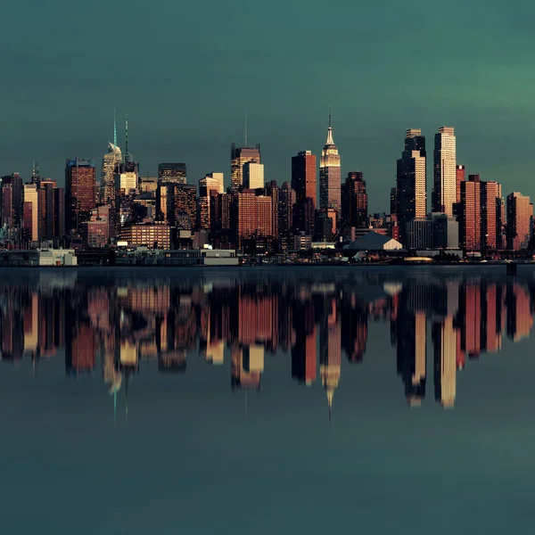 Midtown Manhattan skyline — Fotografia de Stock