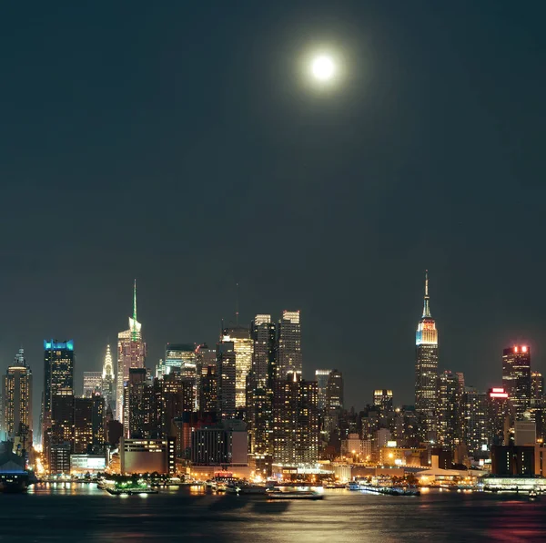 Lune se lever Manhattan — Photo