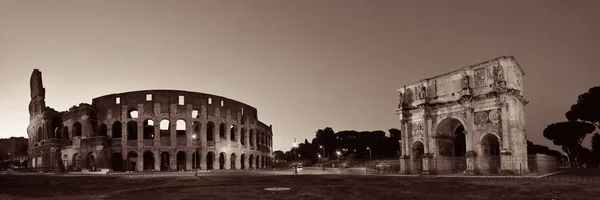 Coliseu Roma noite — Fotografia de Stock