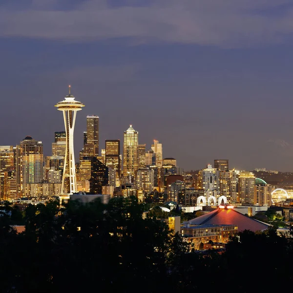 Seattle city skyline natt — Stockfoto