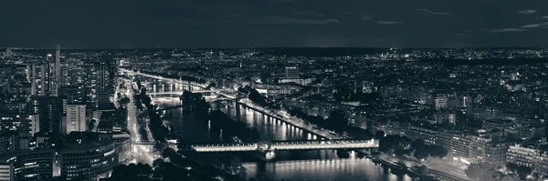 Köpüklü Seine Nehri — Stok fotoğraf
