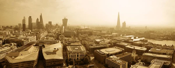Londra çatı görünümü panorama — Stok fotoğraf