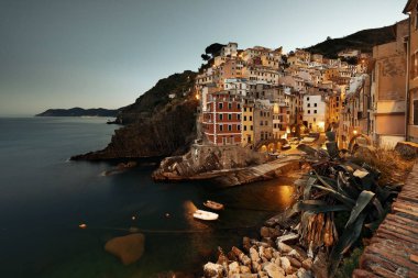 Riomaggiore su manzaralı