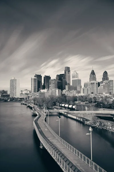 Skyline di Filadelfia con grattacieli — Foto Stock