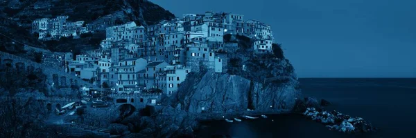 Cinque Terre in de nacht — Stockfoto