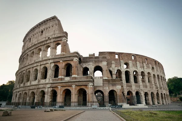 Colosseum ruins in Rome — Stock Photo, Image