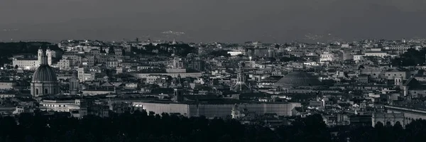 Rom på taket panorama — Stockfoto