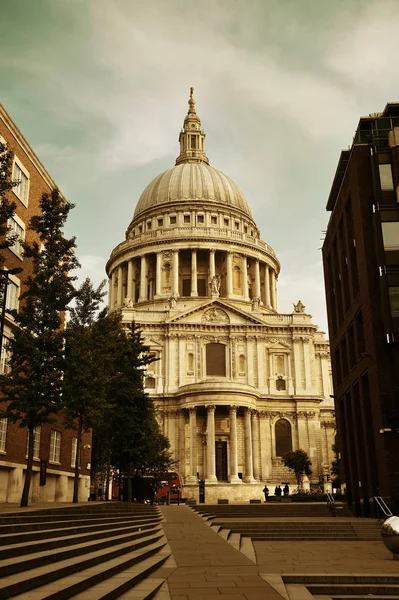 Saint Pauls Cathedral — Stock Photo, Image