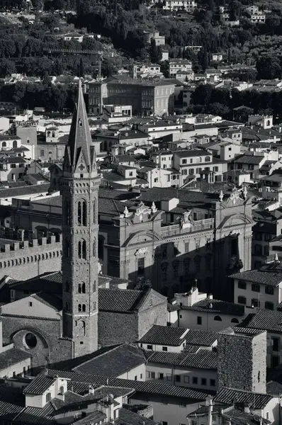 İtalyan tarzı eski binalar