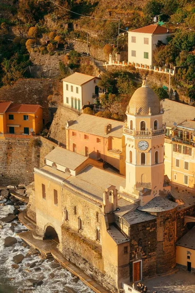 View of buildings in Vernazza — Stock Photo, Image