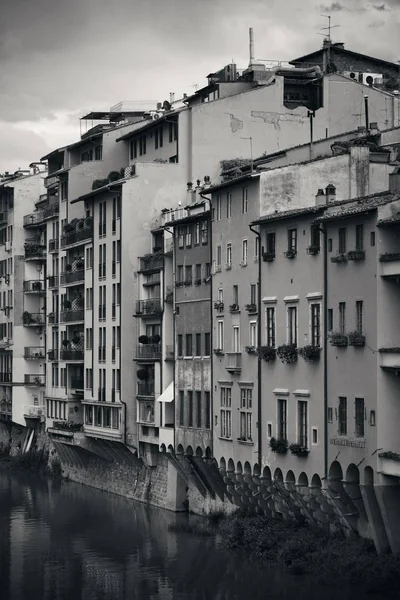 Italský styl starých budov — Stock fotografie